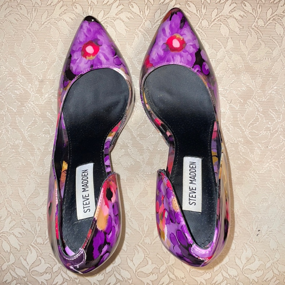 Floral Steve Madden heels - Picture 2 of 6